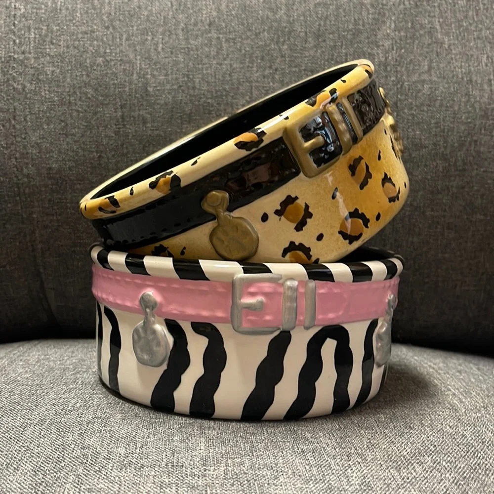 Lillian Vernon Animal Print Belt Buckle Pet Bowls